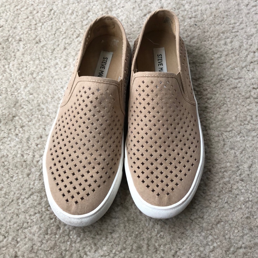 Steve Madden perforated camel slip ons
